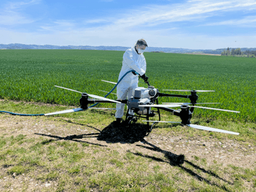 V OK LANDSCAPE MANAGEMENT JSME ZAČALI TESTOVAT APLIKACI PŘÍPRAVKŮ NA OCHRANU ROSTLIN DRONEM